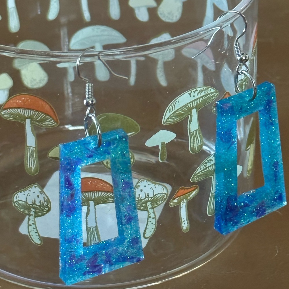 Sparkling Blue Raspberry Lemonade Retro Earrings - Picture 4 of 6